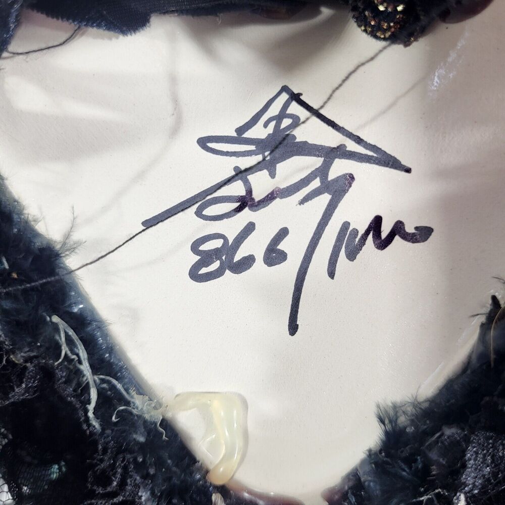 Unique Creations Limited Edition Lady  Wall Hanging Face Mask  # 866  Signed. - Picture 3 of 10